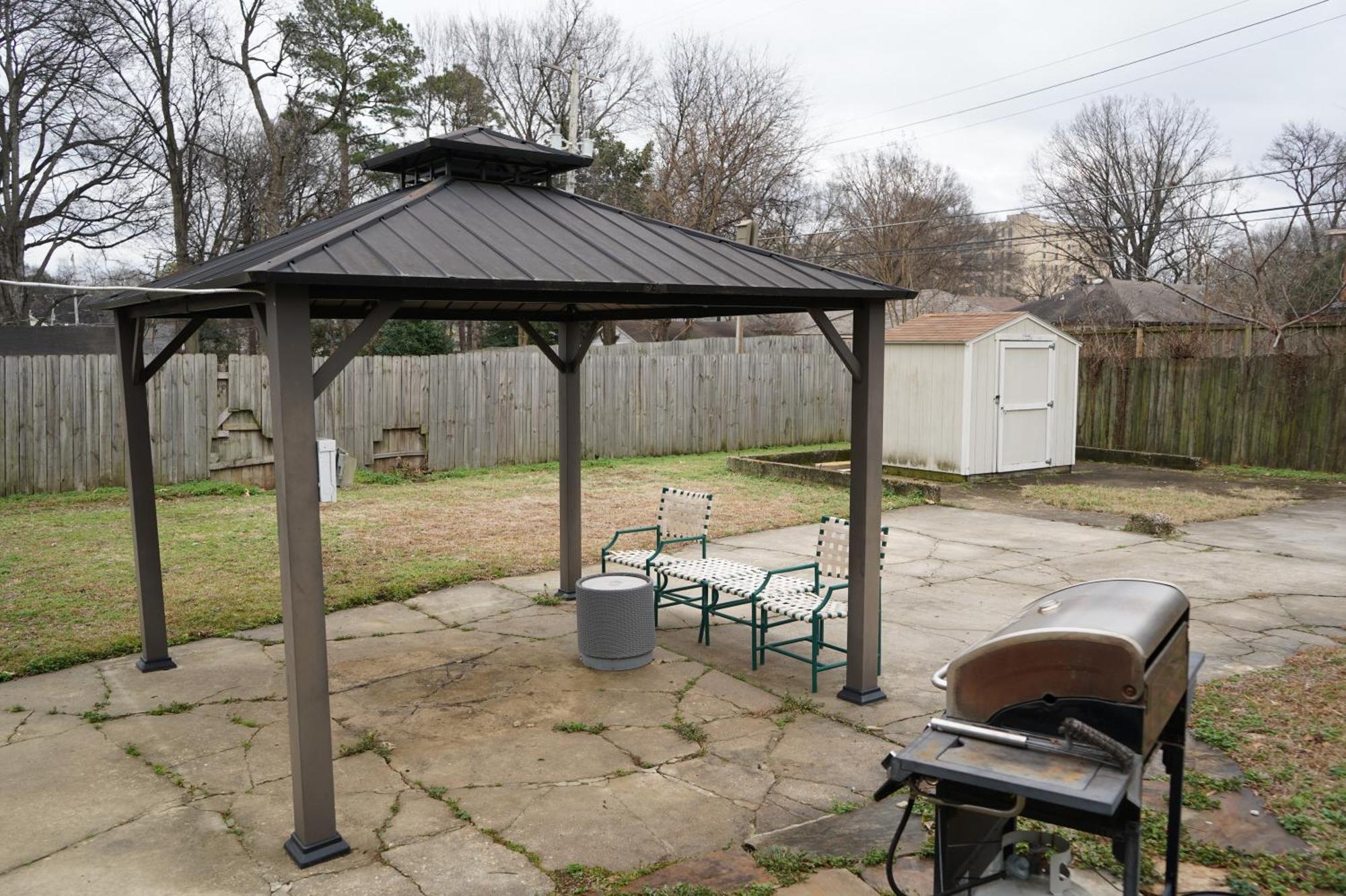 Large 4brhome Near Zoo, Downtown, Beale Street Holiday home *